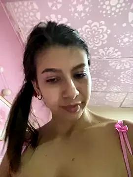 Lenapink19 on StripChat