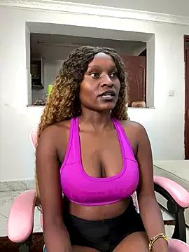 Lil-shawrie on StripChat 