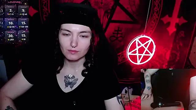 Lilithara666 on StripChat 