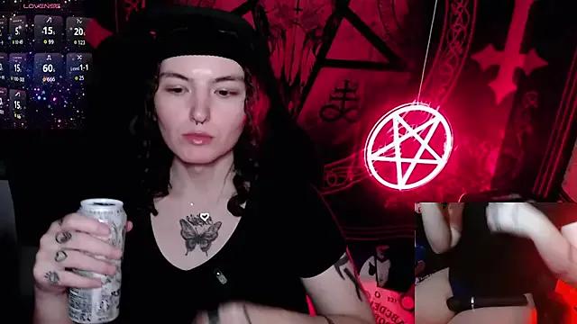 Lilithara666 on StripChat 