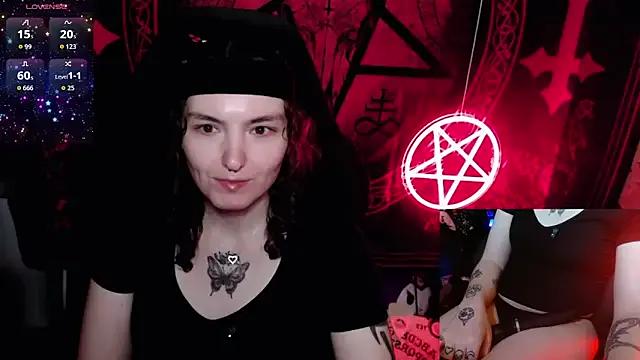 Lilithara666 on StripChat 