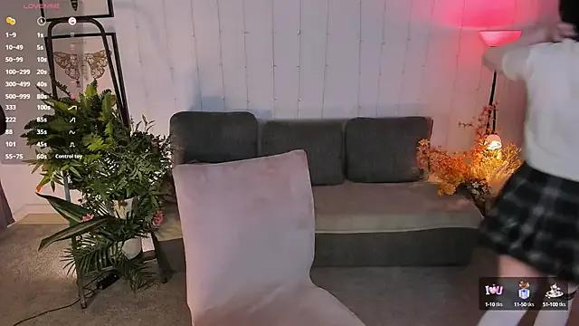 lilithlunna on StripChat 