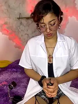 LilithMonette on StripChat