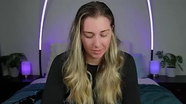 Lulu_berkeley on StripChat