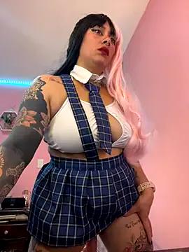 Luna_Paris_ on StripChat