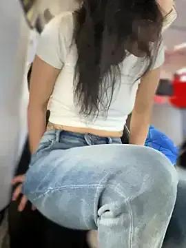 MeekyRich on StripChat 