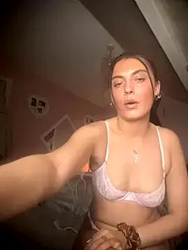 Mesmerising_MaxineX — Break away