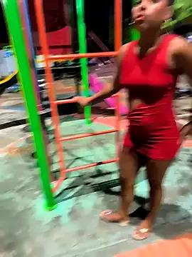 Mia-sensual — Flash pussy 