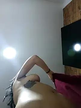 MiaForever1 on StripChat