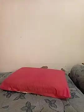 miamia21 on StripChat