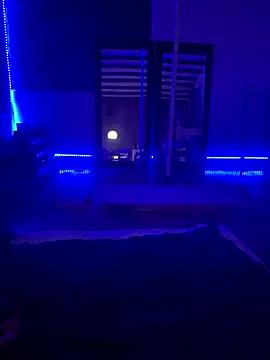 missninasparkle on StripChat 