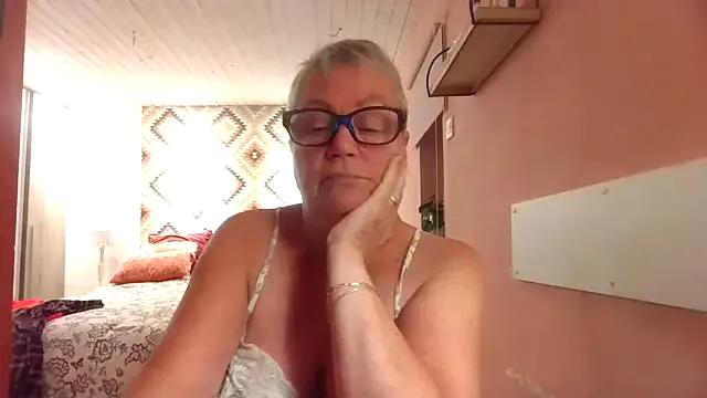 Mystery-Grandmother's avatar