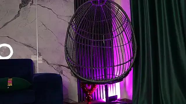 RachelRavee's avatar