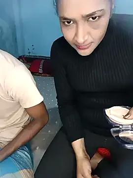 RomanticCouple432's avatar