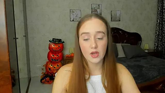 SabrinaCandi on StripChat