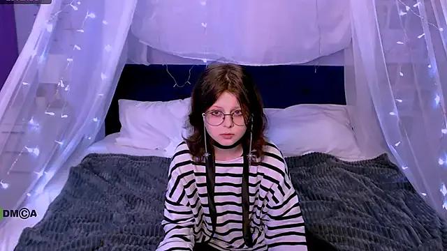 samanta_hotty on StripChat