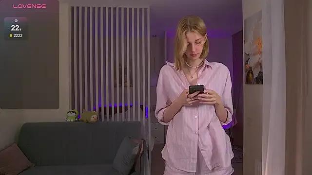sofiapurex on StripChat
