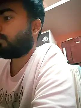 soniriyaa010101 — Full nude in public for 5 min