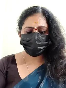 Sweetie_swetha37 on StripChat 