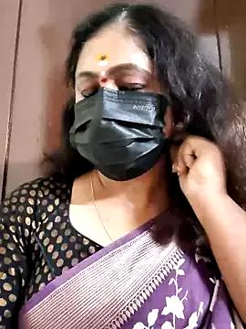 Sweetie_swetha37 on StripChat 