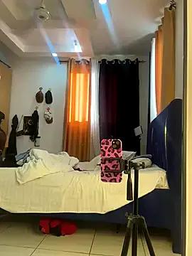 t-Booty_risky_ on StripChat