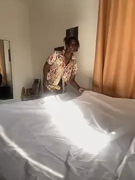 t-Booty_risky_ on StripChat