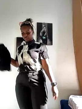 t-Booty_risky_ on StripChat