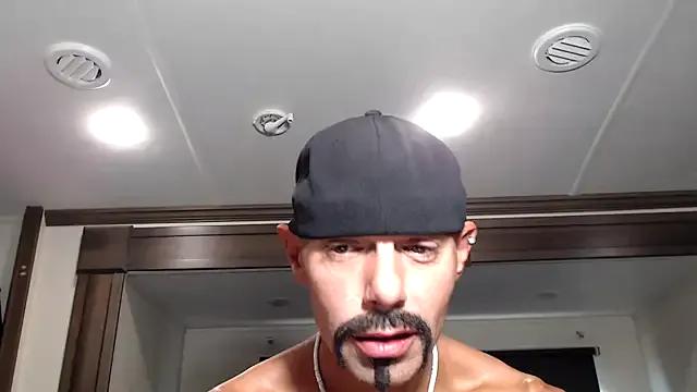 ThickD2C — VERBAL CLOSE UP CUMSHOT W/DISPLAY