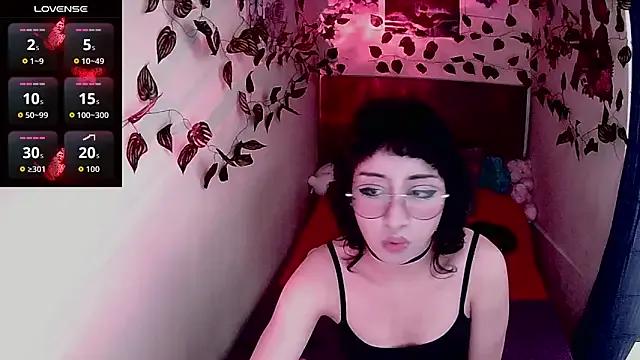 xayah_777 on StripChat 