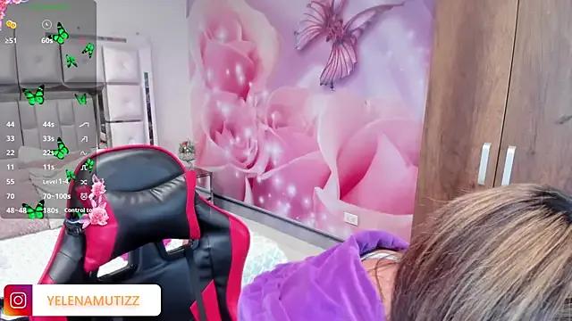 Yelena_mutiz on StripChat 