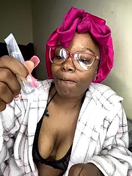 YummyMelanin117's avatar